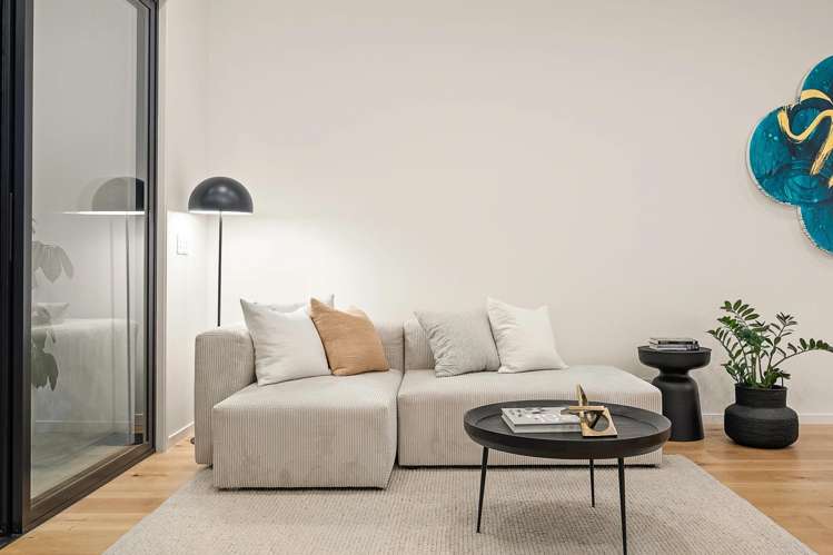 6/4 Madeira Lane Grafton_6