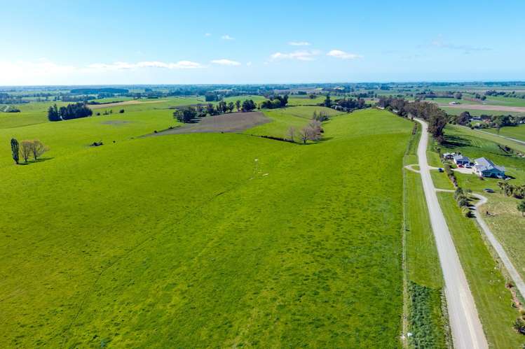 49 McCully Road Temuka_19