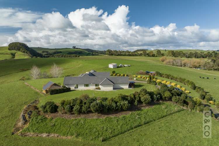 1242 State Highway 16 Waimauku_51