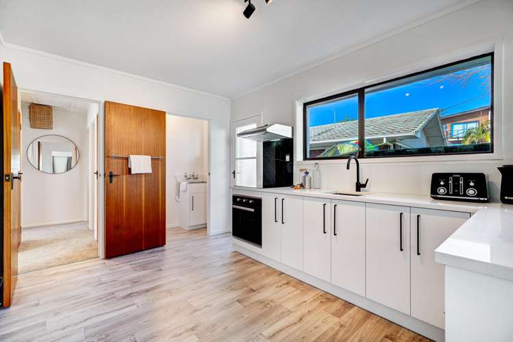 2/826 Manukau Road Royal Oak_6