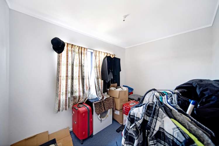 77 Maplesden Drive Clendon Park_9