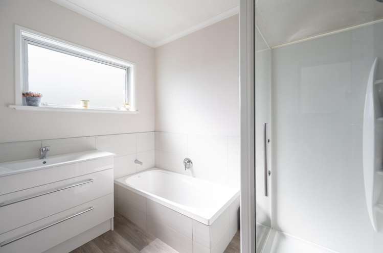 8 Hereford Street Stoke_13