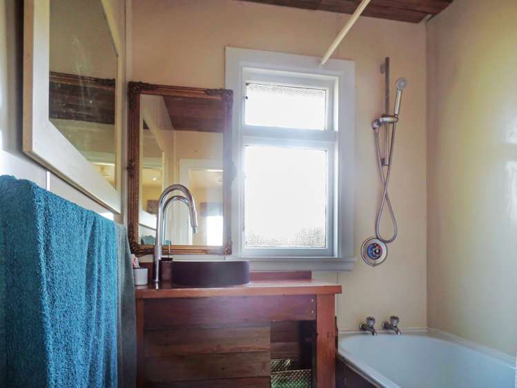 201 Oamaru-Alma Road Deborah_17