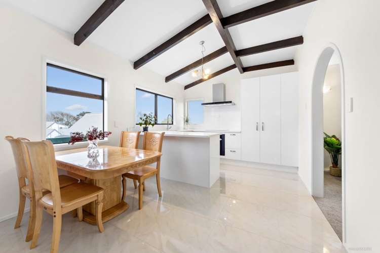 6 Chalmers Street Avondale_5