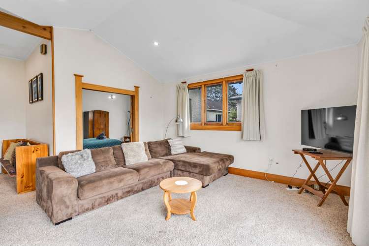 54 Earnslaw Street Avenal_8