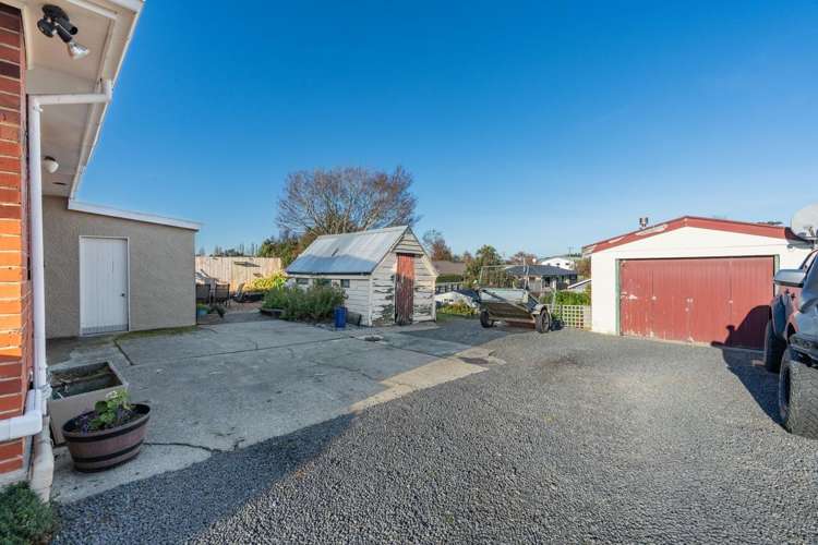 39 Holyhead Street Outram_19