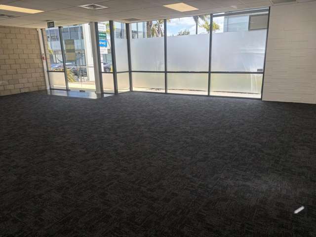 D1,3 Orbit Drive, Albany Albany_3