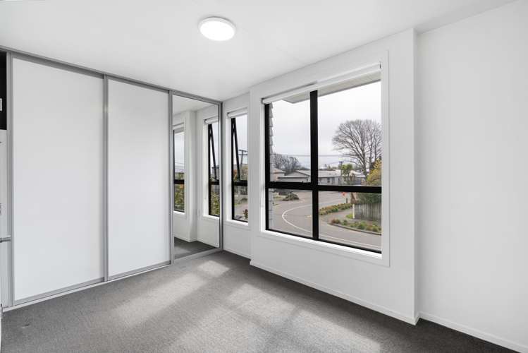 4/14 Buffon Street Waltham_9