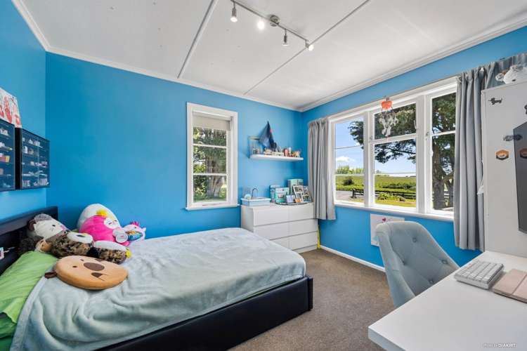 1423 Awhitu Road Pollok_8