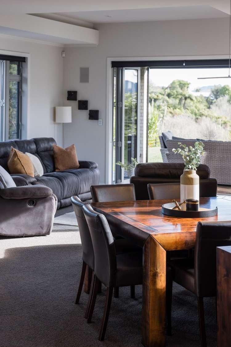 142 Saint James Drive Huntington_13