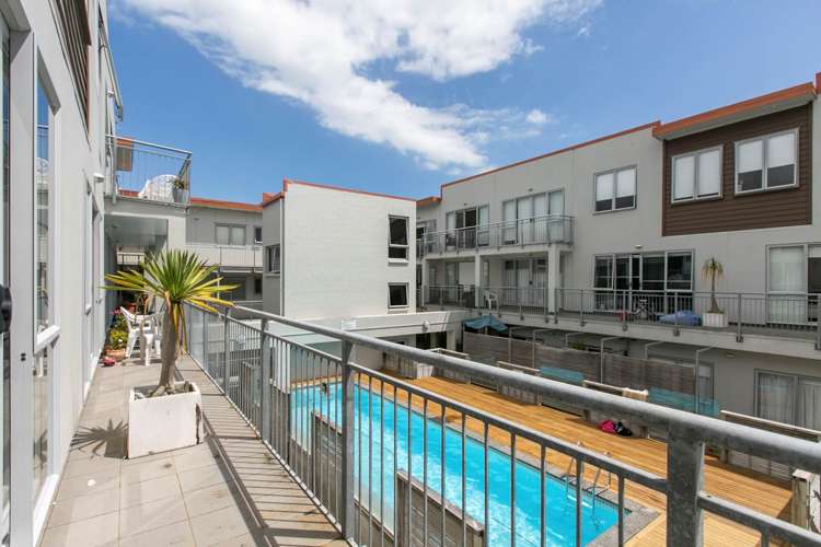 244/287 Onehunga Mall Onehunga_25