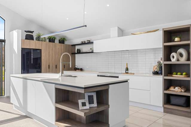 6 Waitikiri Square Parklands_4