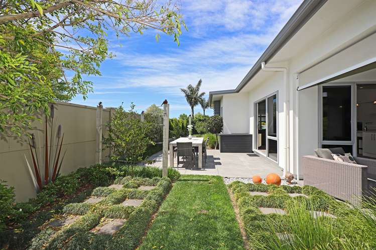 16 Wanaka Place Poraiti_14