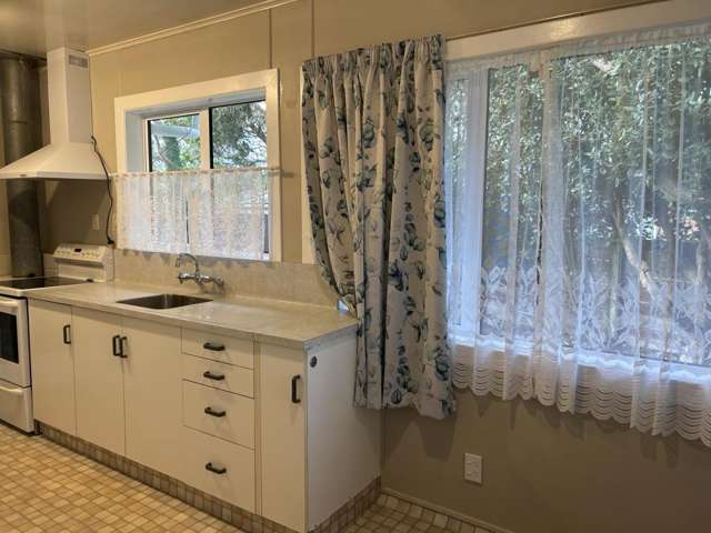 13 Alastair Avenue Owhata_2