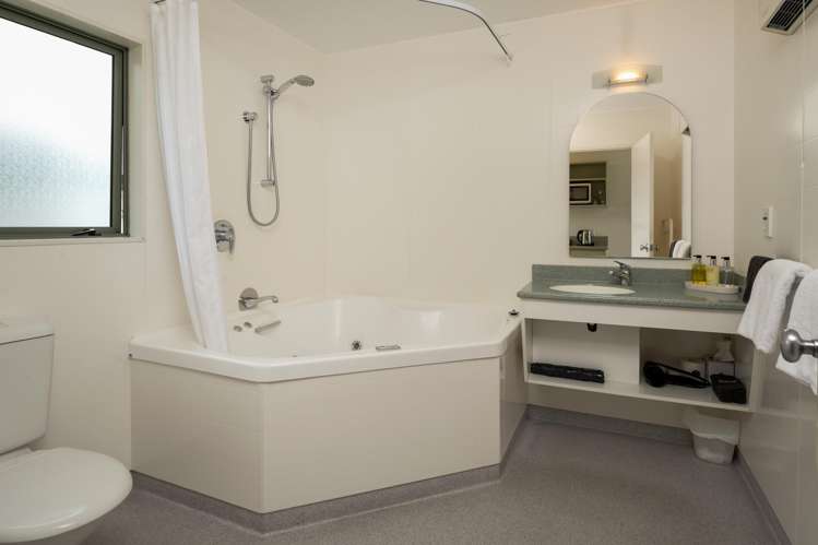 78 Wellington Street Picton_11