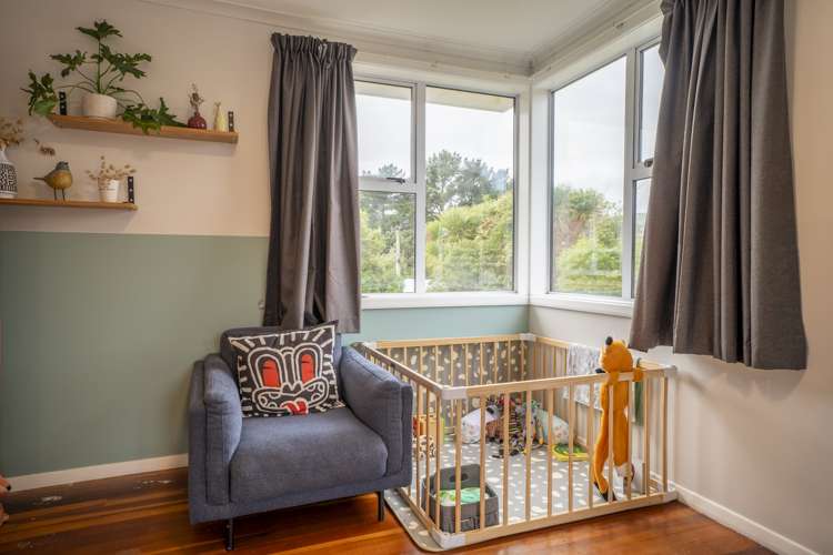 32 Davidson Crescent Tawa_7