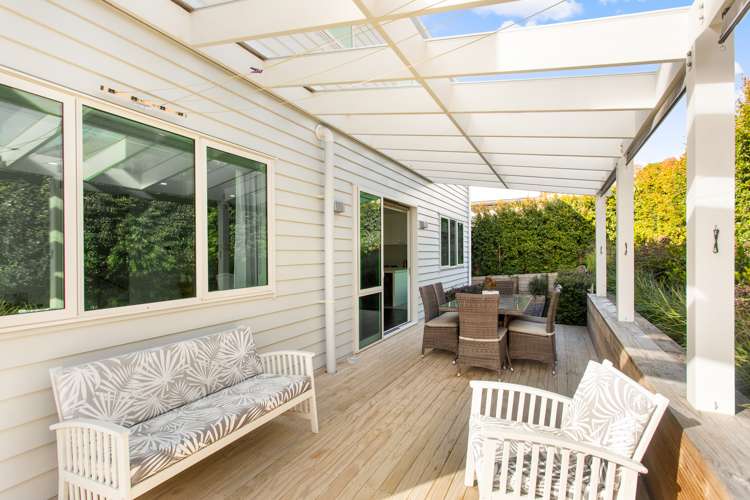 57 Admirals Court Drive Greenhithe_9