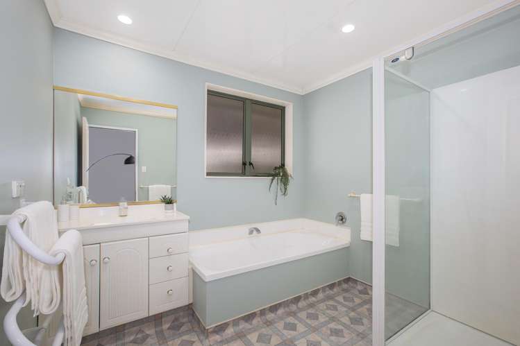 50f Katherine Mansfield Drive Whitemans Valley_11