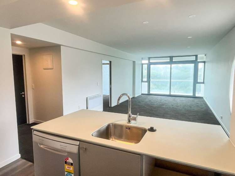 8/272 Marine Parade New Brighton_3