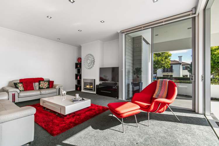 4 Corsica Way Karaka_1