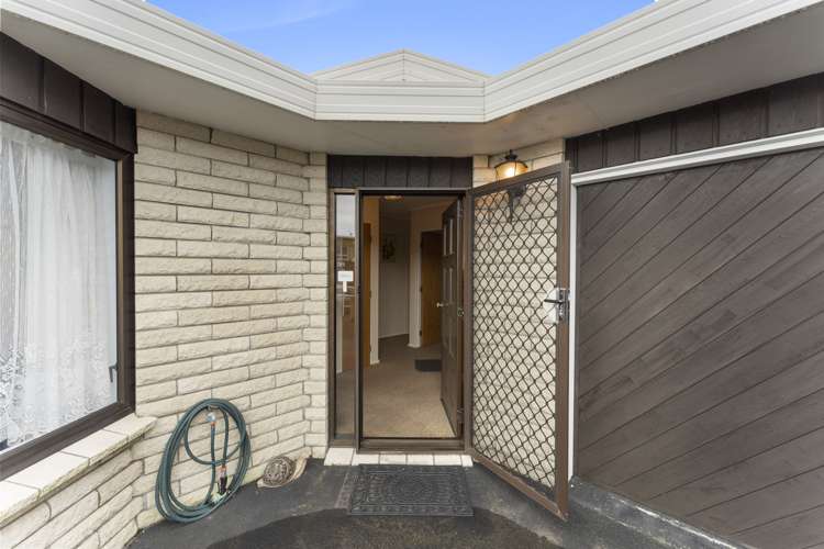 478 Devon Street East Strandon_16