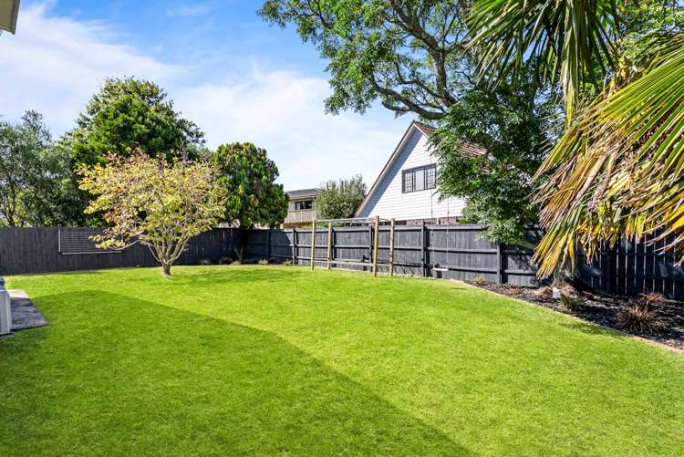 28 Fielding Crescent Farm Cove_14