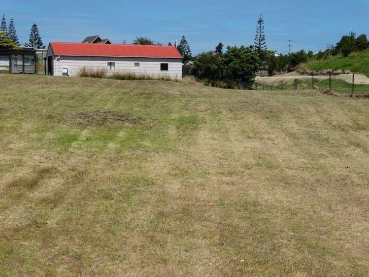 9 Pinedale Crescent Riversdale Beach_3