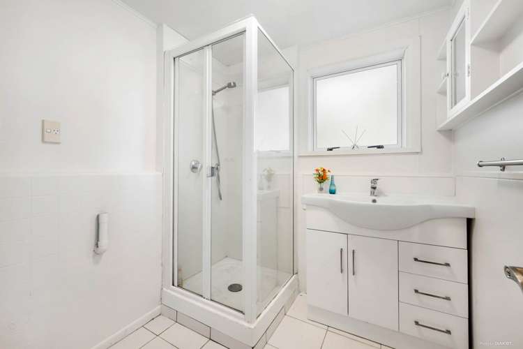 1/592 East Coast Road Pinehill_13