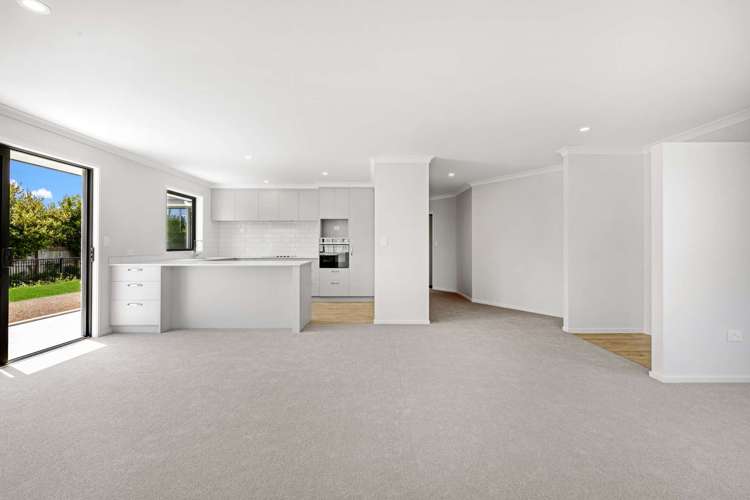 38 Ara Drive Redwoodtown_7