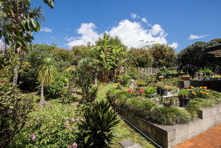 296 Beach Road Onerahi_32