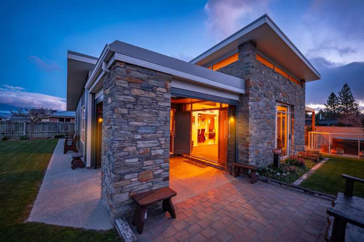 31 Rhoboro Road Twizel_3