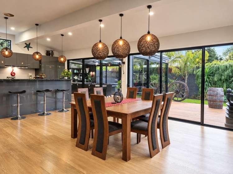 11a Mace Terrace Oakura_1