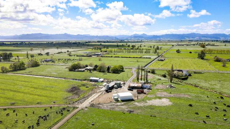 136 Pipiroa Road Ngatea_1