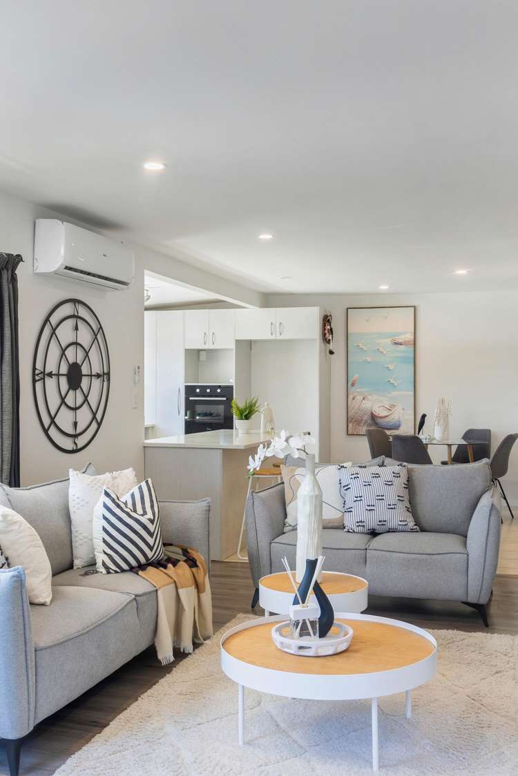 2/32 Tamahere Drive Glenfield_9