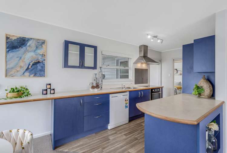 10 Saffron Street Birkdale_10