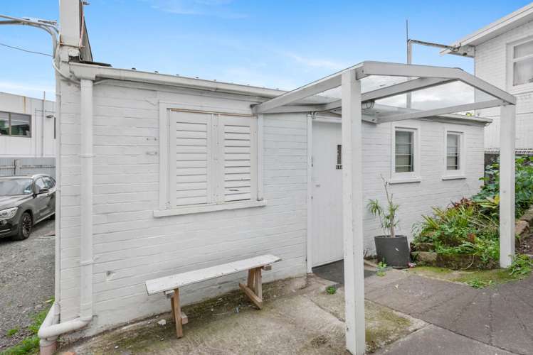 263 Mount Smart Road Onehunga_19