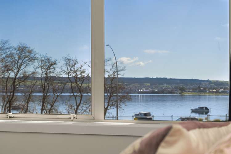 1/2 The Moorings Taupo_23