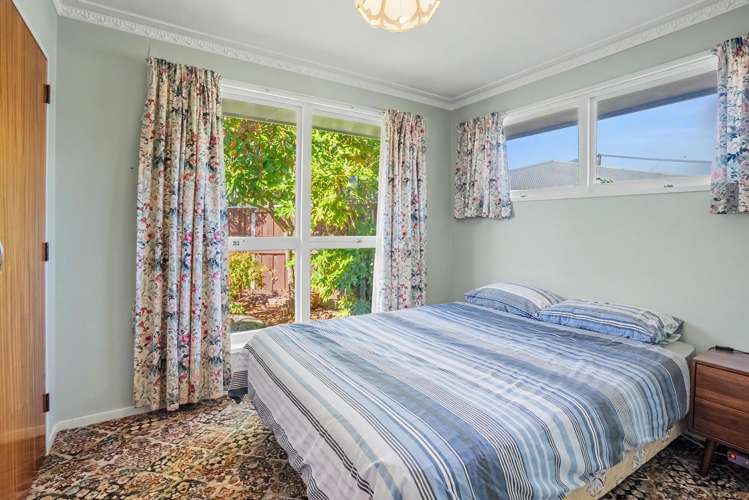 2/4 Gothic Place Ilam_10