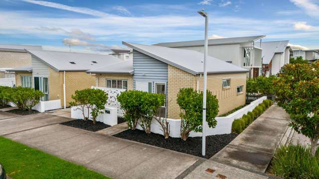 194 Clark Road Hobsonville_1