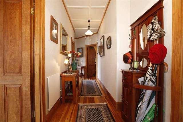 123 Pembroke Street Hamilton Lake_1