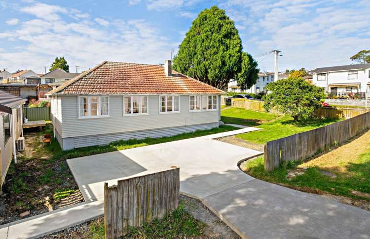 2 Morrie Laing Avenue Mount Roskill_10