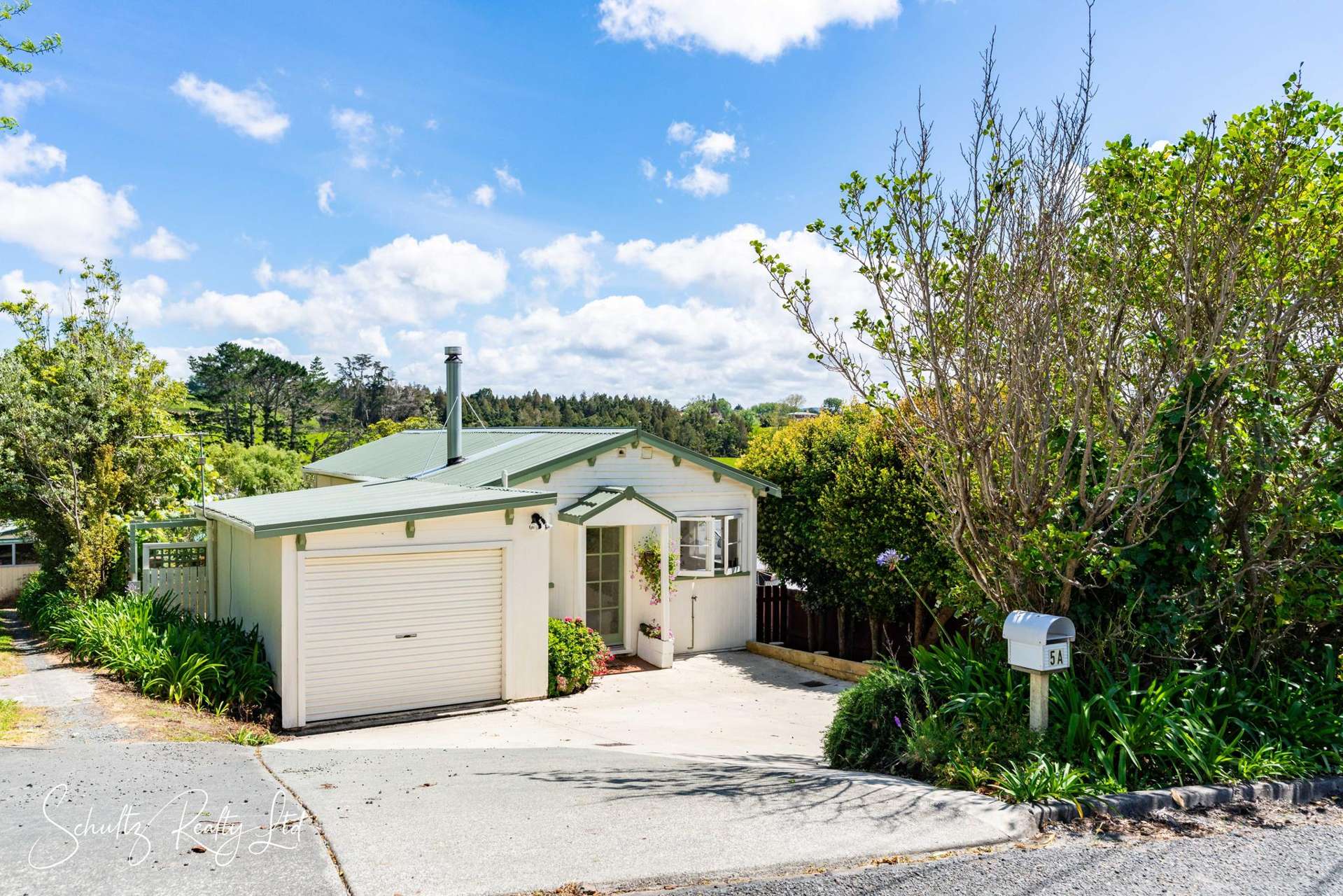 5A Whaka Street Maungaturoto_0
