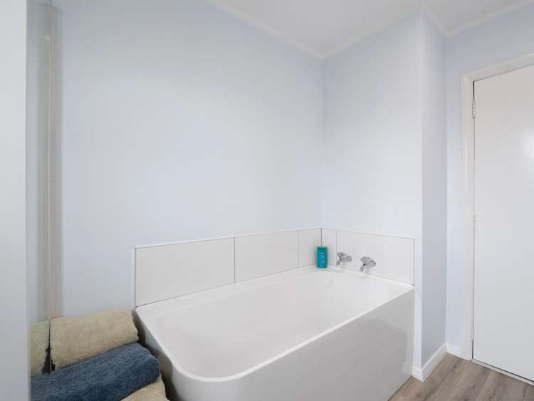 25 Vernon Avenue Takaro_21