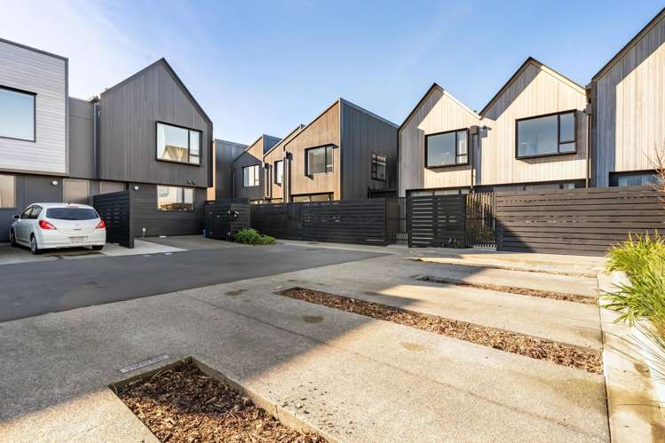 19b Cuba Street Petone_21