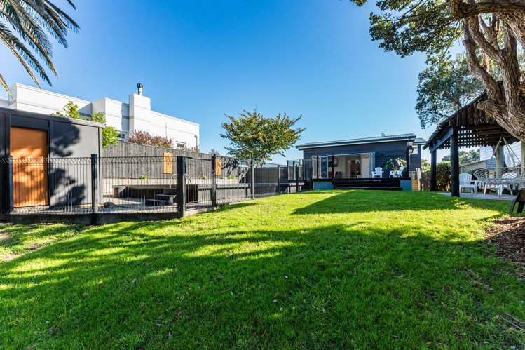 16 Manly Street Paraparaumu Beach_15