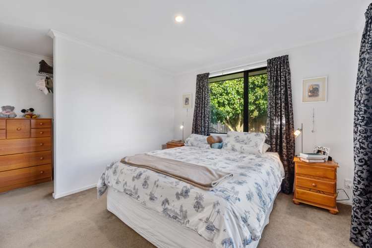21 Brompton Close Richmond Heights_10