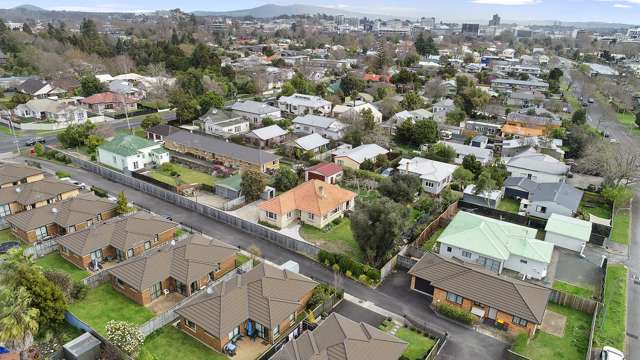 49a Te Aroha Street Hamilton East_3