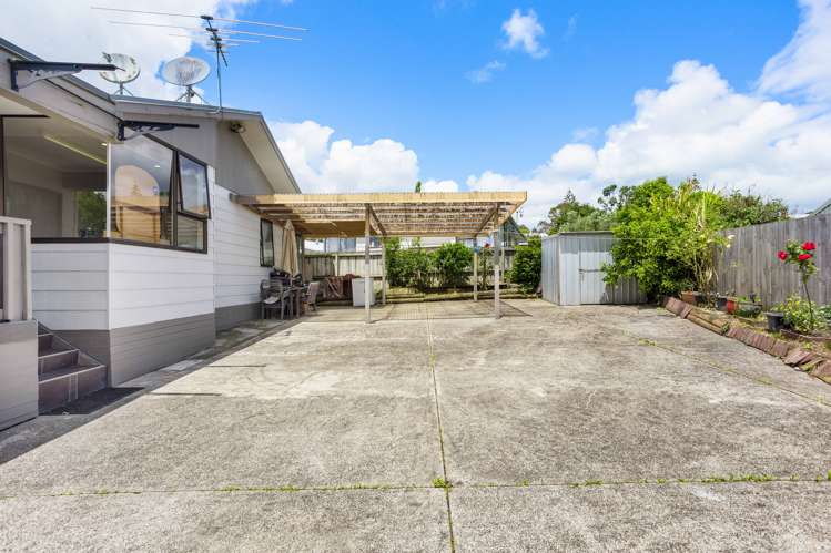 13 Glen Close Glen Eden_13