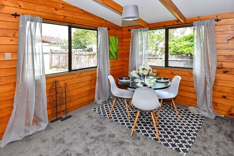 2/11 Dalmahoy Place Wattle Downs_6