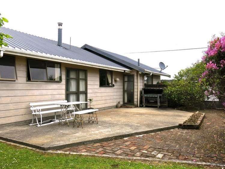 129 Tui Street Kumara_32